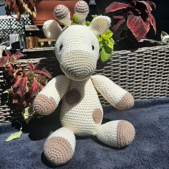 Artisan Made Hand Crocheted Giraffe Tan White Brown Spots 16" - Picture 1 of 9